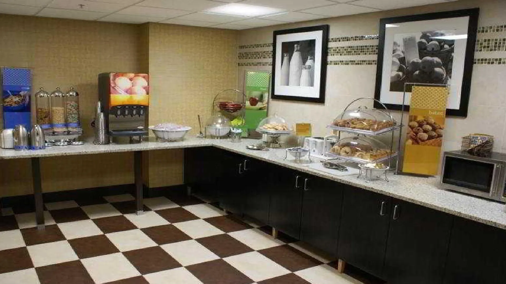 Hotel Spark By Hilton Tampa Brandon