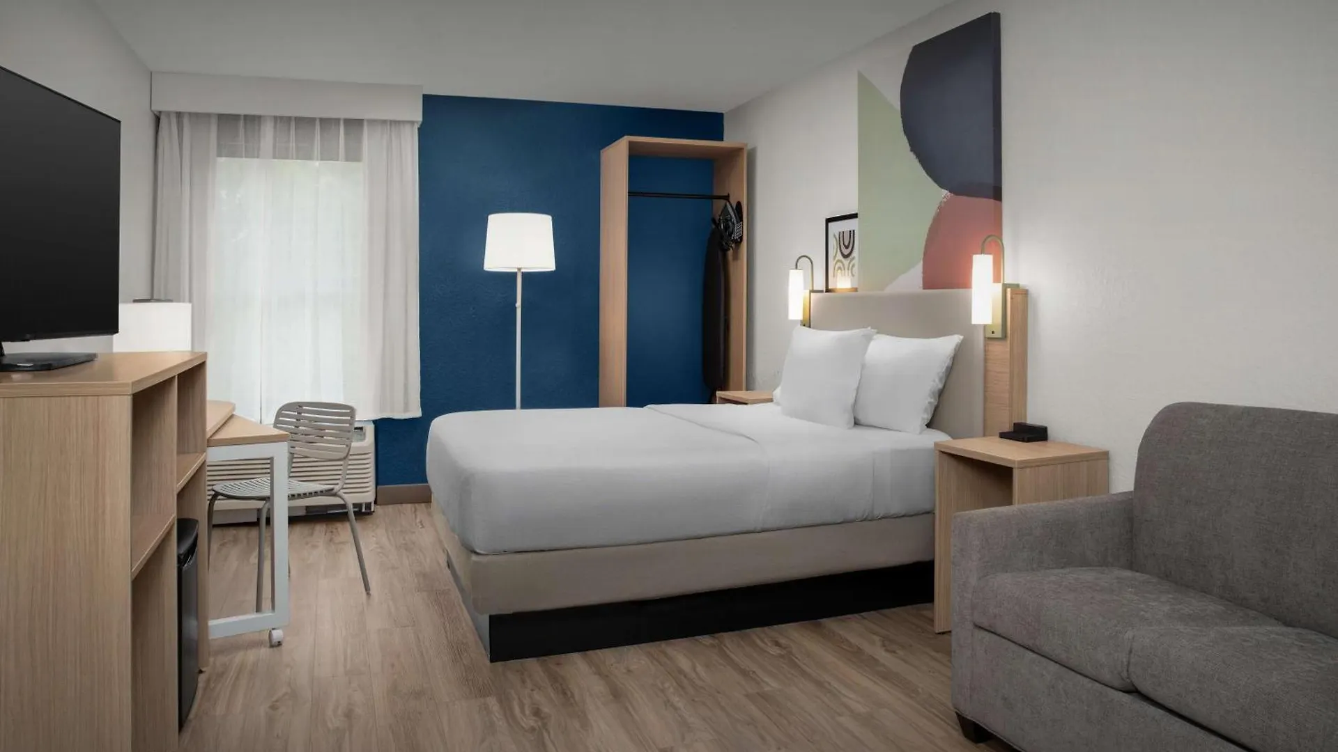 Hotel Spark By Hilton Tampa Brandon