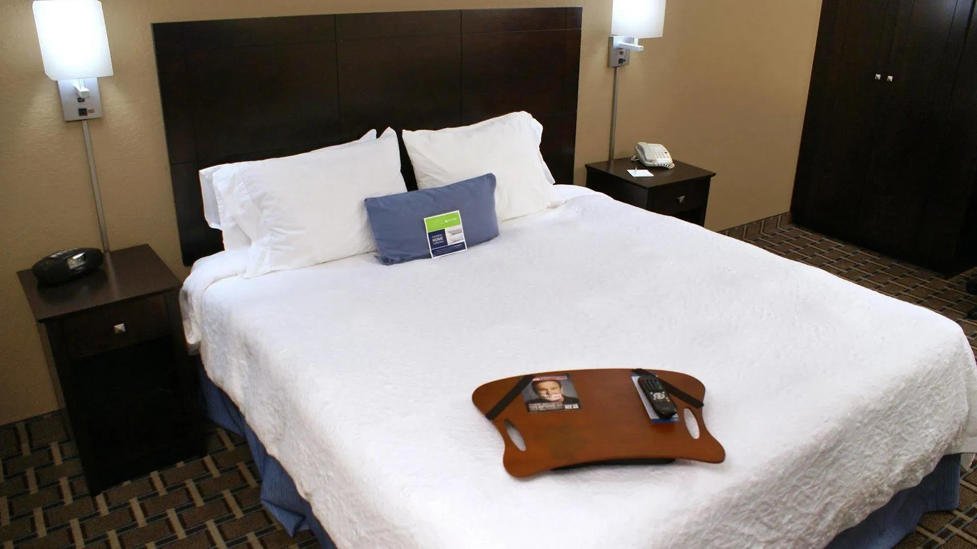 Spark By Hilton Tampa Brandon