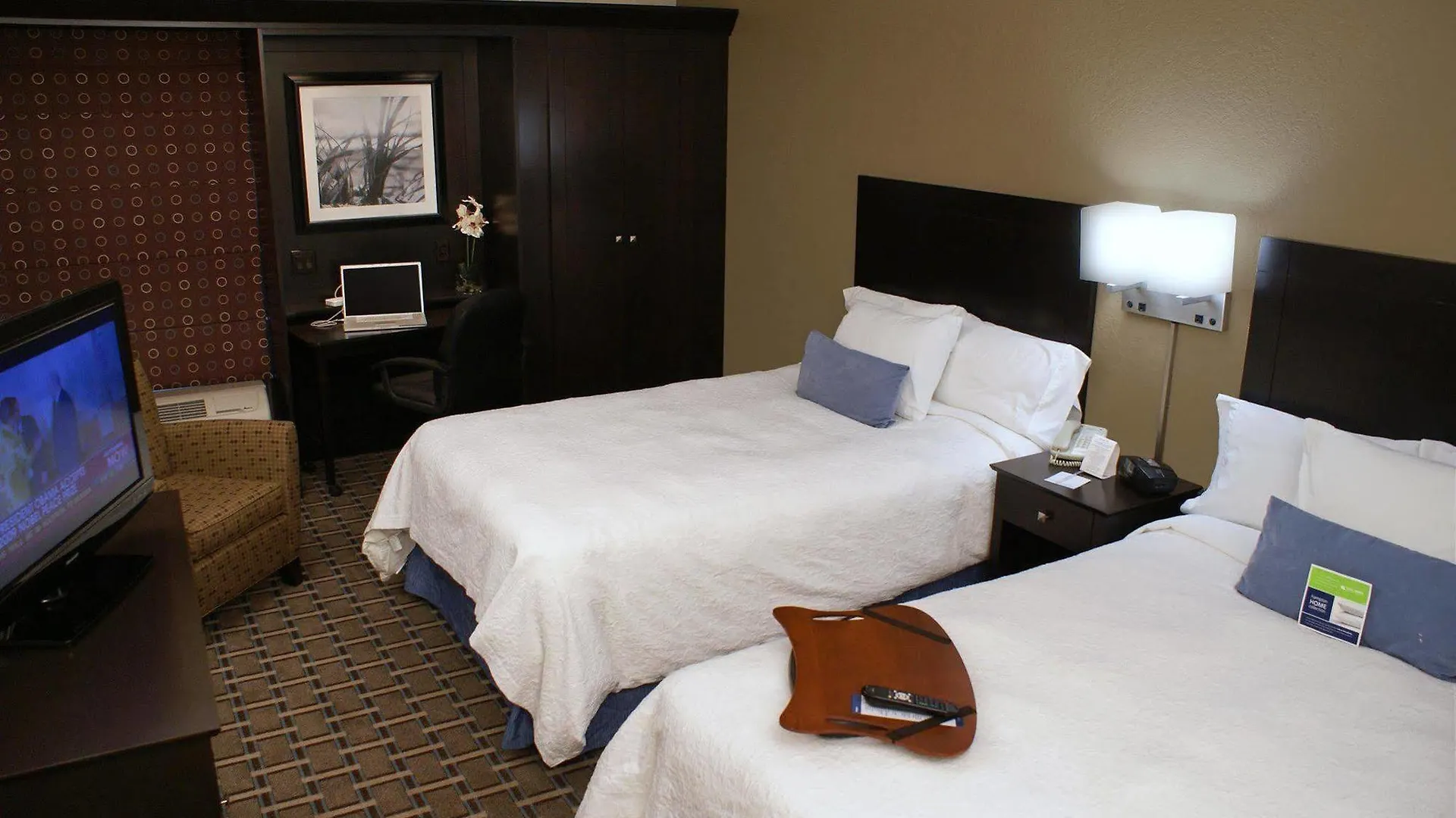 Spark By Hilton Tampa Brandon 2*,